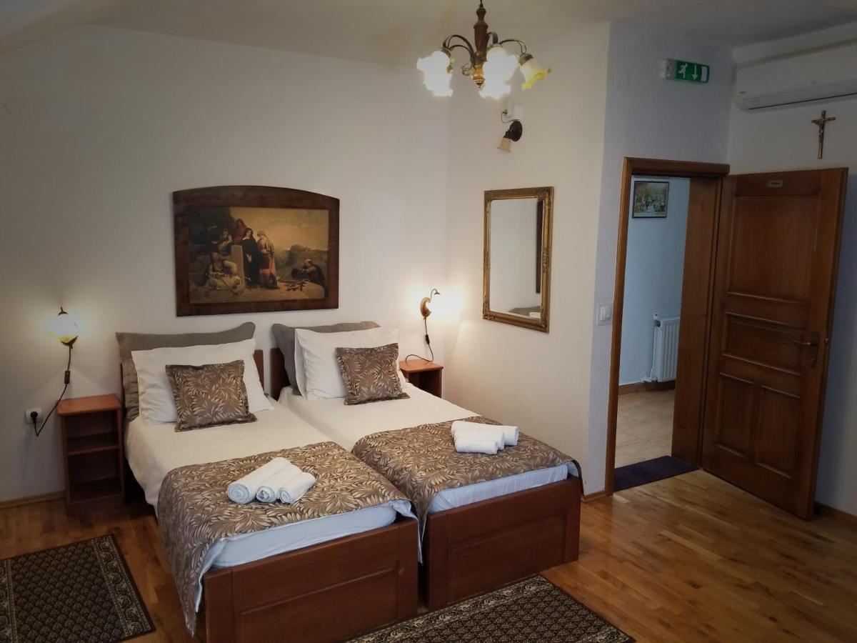Wellness B&B Winery Sontacchi Kutjevo Экстерьер фото