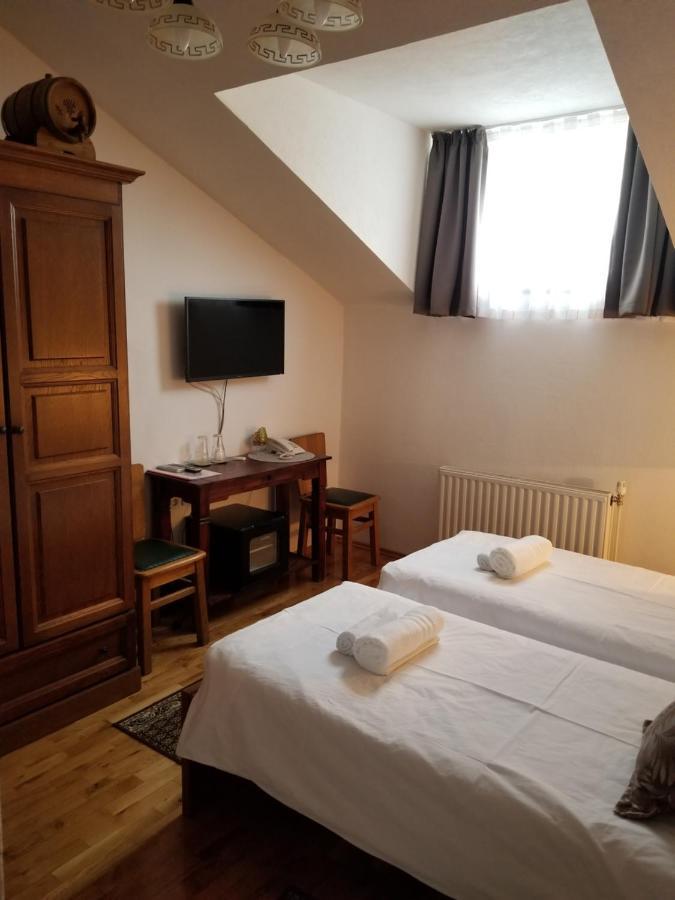 Wellness B&B Winery Sontacchi Kutjevo Экстерьер фото